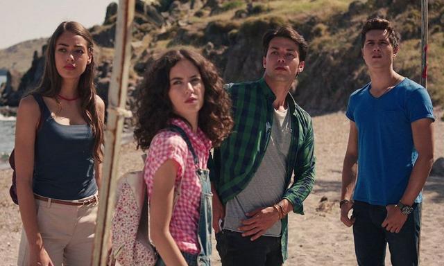 Afișul serialului Valurile vietii serial turcesc subtitrat in romana toate episoadele film romantic drama familie