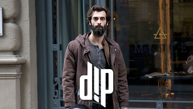 Afișul serialului DIP - In profunzime