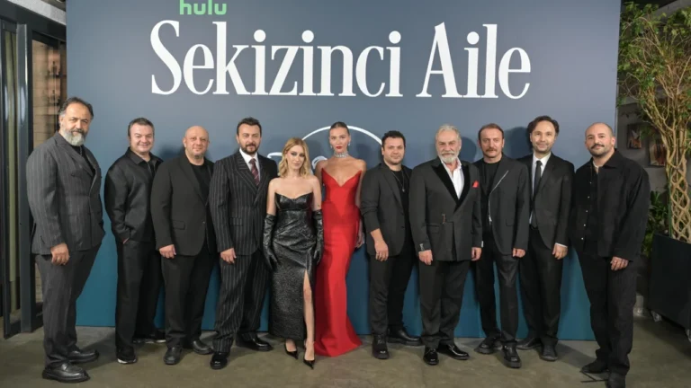 Afișul serialului Sekizinci Aile – A opta familie